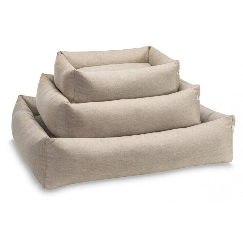 Dog bed Smooth - suitable for outdoor use