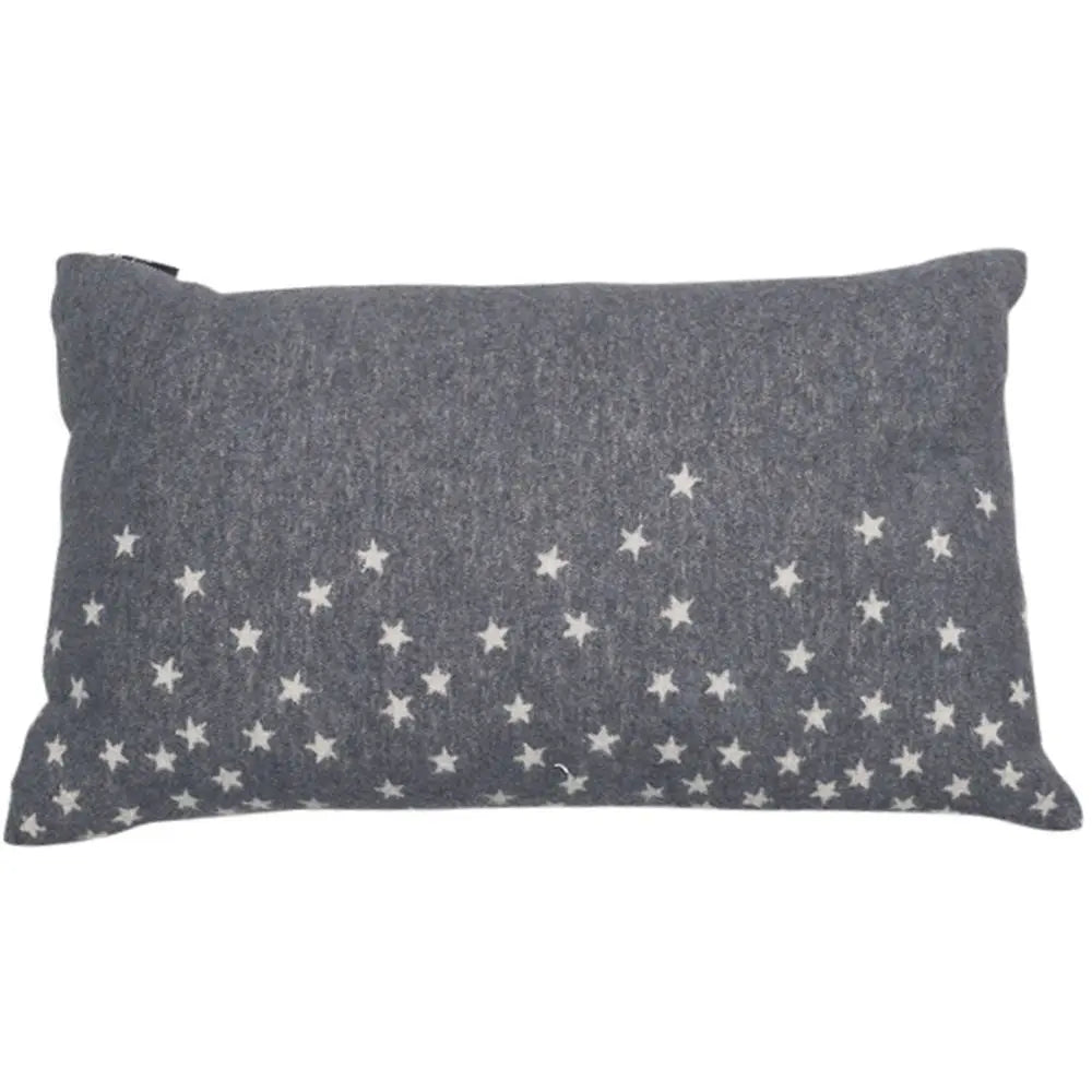 Cozy blanket and pillow with stars